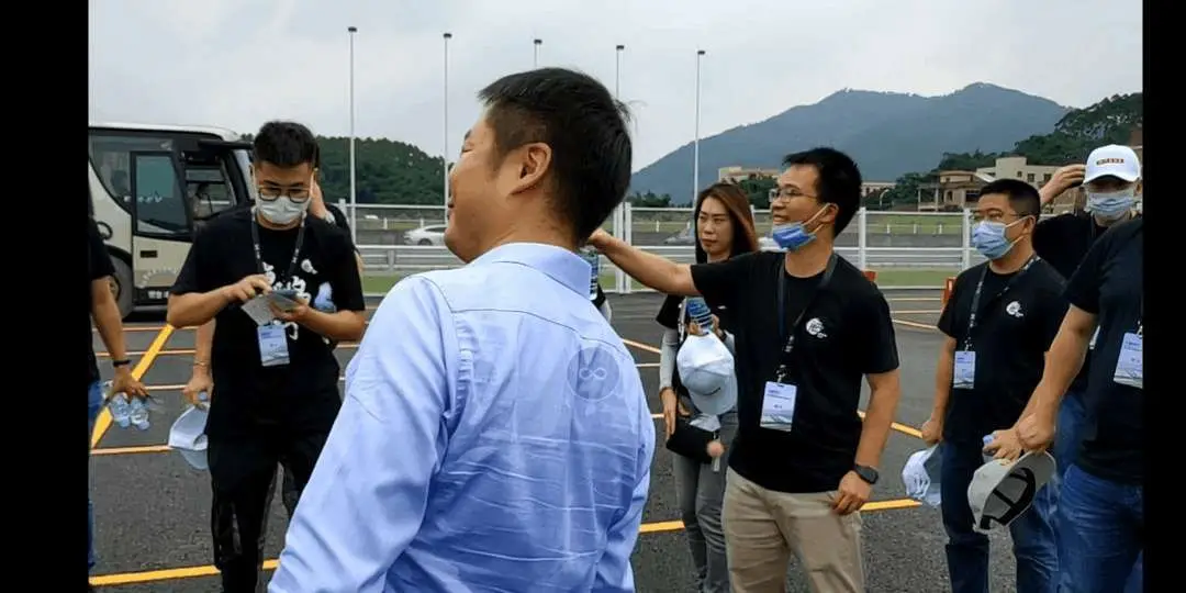  柔道夜战：关东天虎队绝杀海滨霹雳队，速度优势明显临场应变见真章