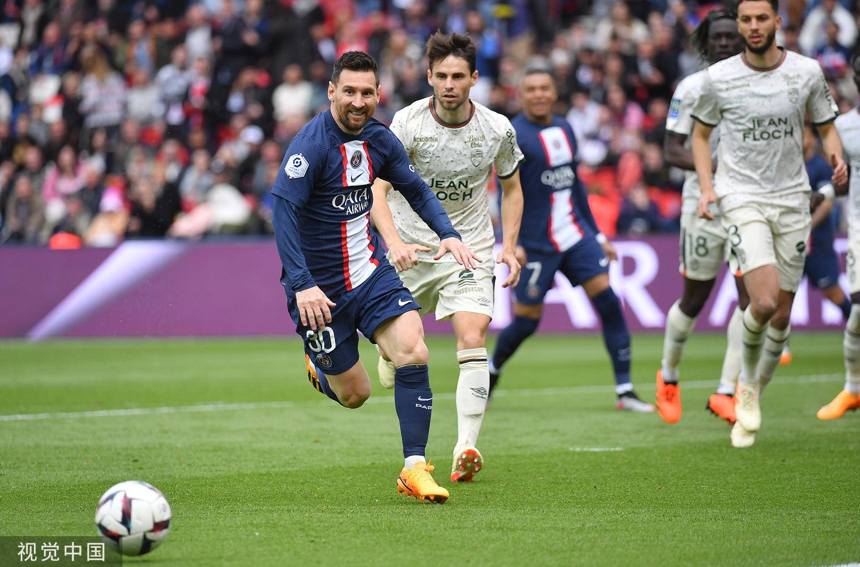 赛地聚焦：荷甲冲刺阶段热度飙升，亚特兰大遗憾出局，质疑声仍在，球探报告显示潜力(皇马和亚特兰大对决)