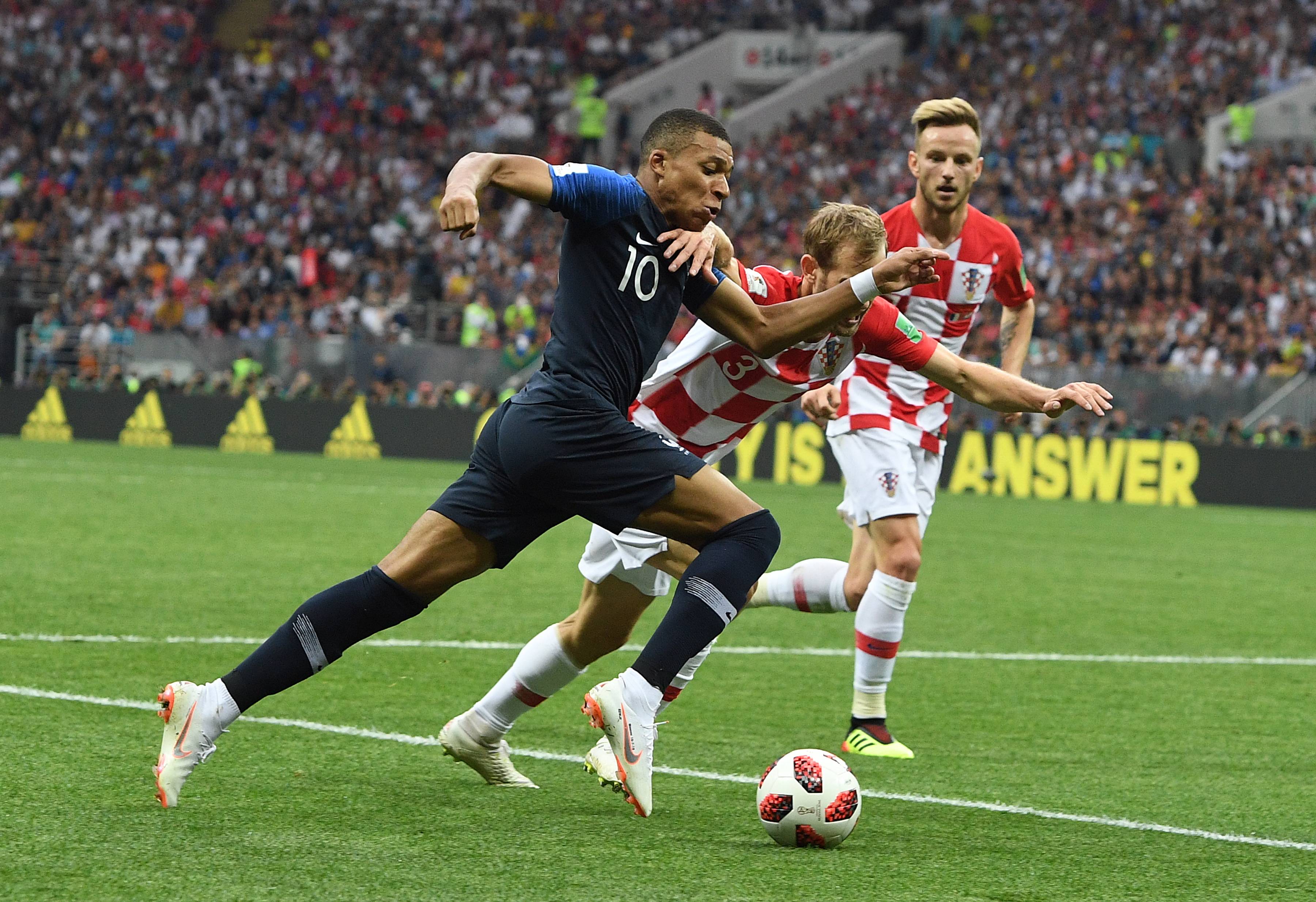 姆巴佩连续三场比赛得分超过高光表现,法国队挑战极限!的简单介绍 姆巴佩连续三场比赛得分超过高光表现,法国队挑战极限!的简单介绍